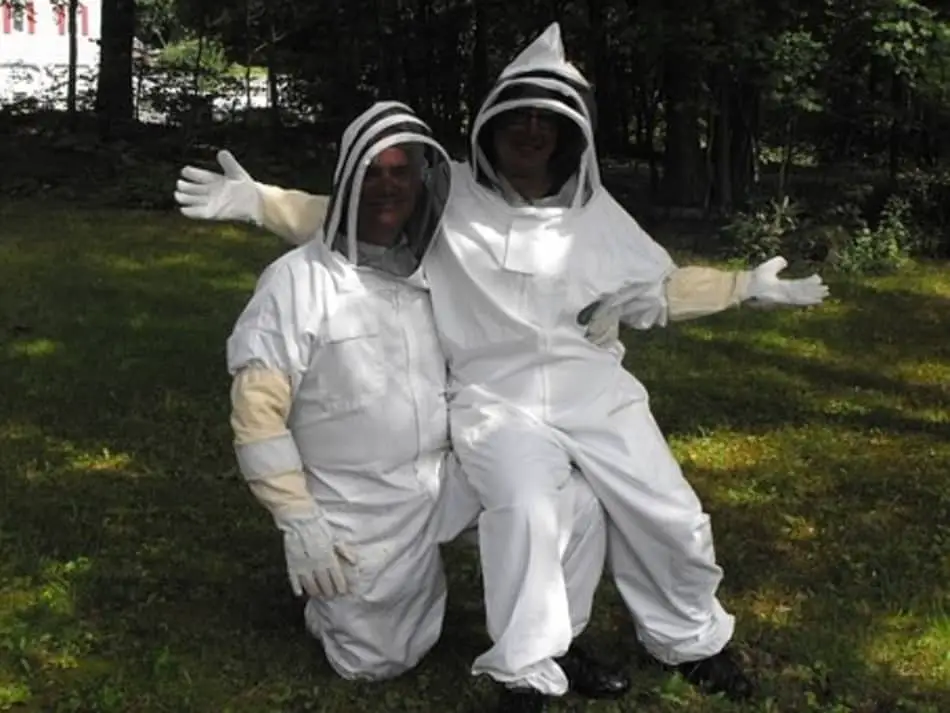 Beekeeping Happy couple Large